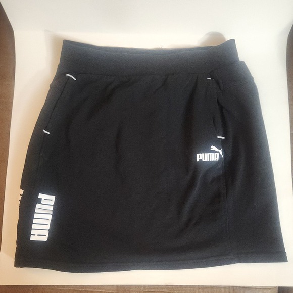 Puma Dresses & Skirts - Puma mini athletic skirt size medium